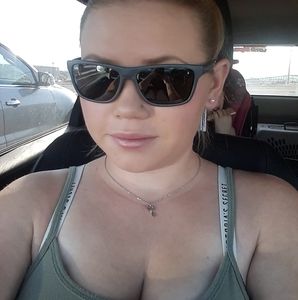 Meet your Posher, Heidi